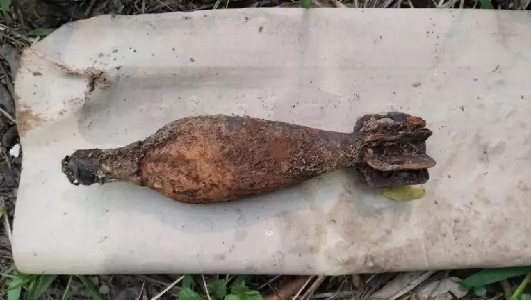 BOMBA: Pescador fisga artefato explosivo no Rio dos Sinos