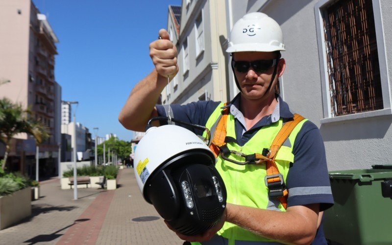 CÃ¢mera com rotaÃ§Ã£o 360Âº tambÃ©m ajudarÃ¡ no monitoramento do trÃ¢nsito