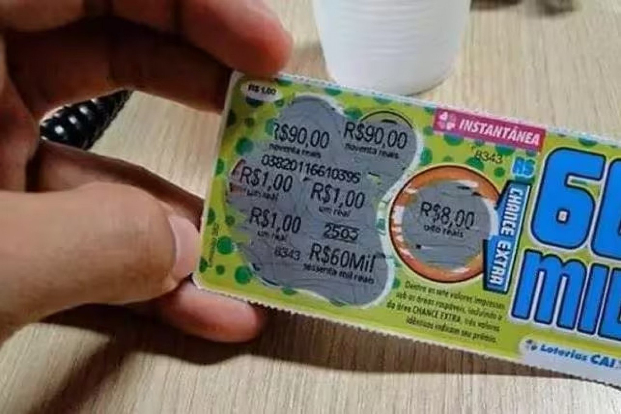 Com expectativa de arrecadar até R$ 3 bilhões ao ano, "raspadinha" vai voltar às lotéricas brasileiras