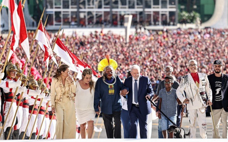 Presidente da RepÃºblica, Luiz InÃ¡cio Lula da Silva, toma posse como 39Âº presidente do Brasil