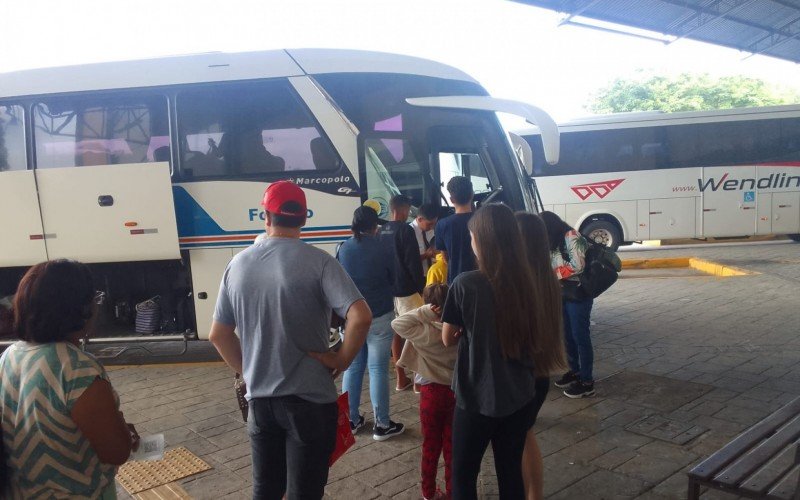 Movimento na Estação Rodoviária Normélio Stabel  | abc+