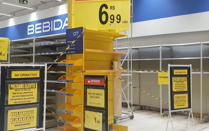 Grupo Carrefour colocou um aviso na unidade de São Leopoldo | abc+