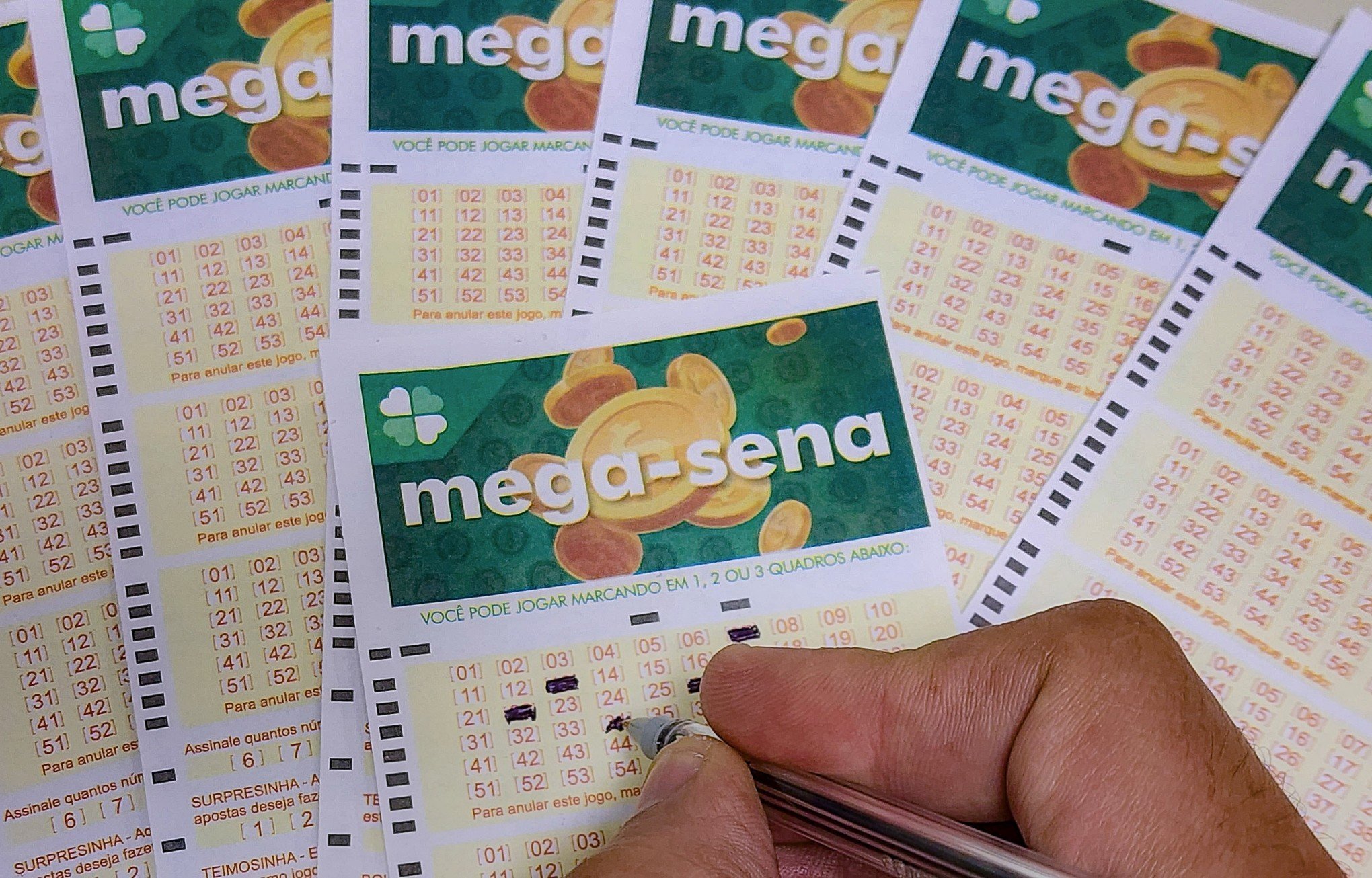 LOTERIAS: Mega-Sena sorteia prêmio de R$ 5,5 milhões nesta quinta-feira