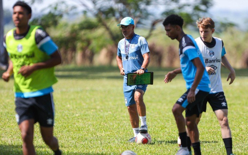 Time sub-20 do Grêmio encerrou a preparação nesta segunda-feira | abc+