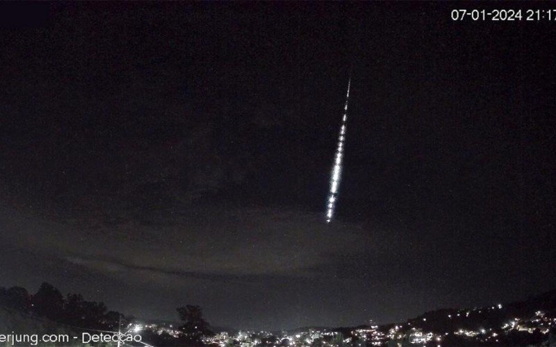 Primeiro meteoro fireball de 2024 deixou um rastro de luz no céu do RS | abc+