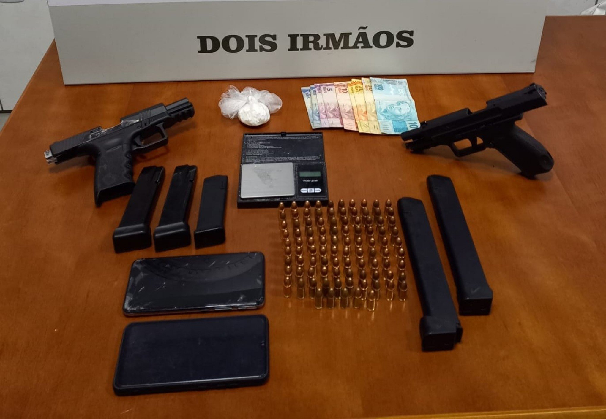 Policial militar fica ferido durante ocorrência de violência doméstica em Dois Irmãos