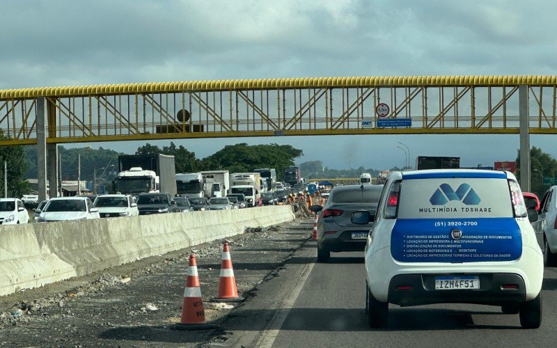 Congestionamento na BR-116 em SÃ£o Leopoldo 