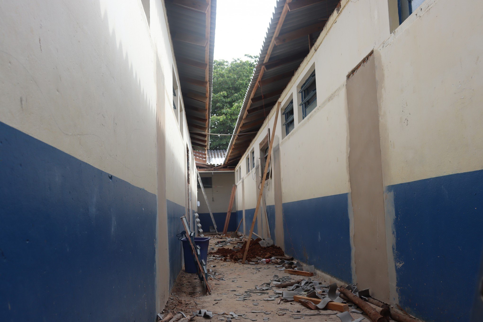 Obras em escolas leopoldenses durante as fÃ©rias - Emef Dilza Flores