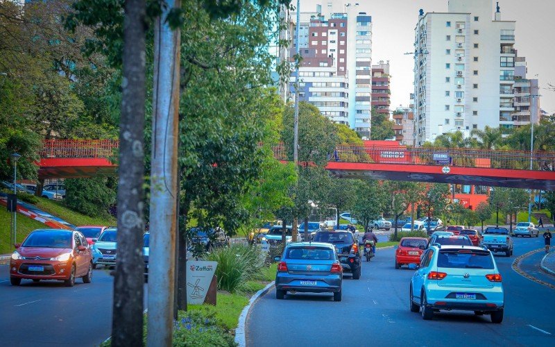 Mercado automotivo gaúcho vendeu 165,7 mil unidades em 2023 | abc+