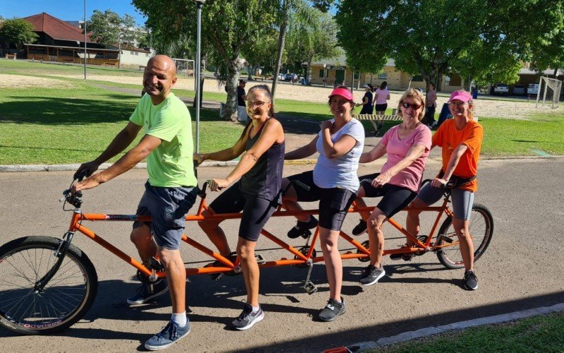 Bicicletas tipo Tandem em Bom PrincÃ­pio 