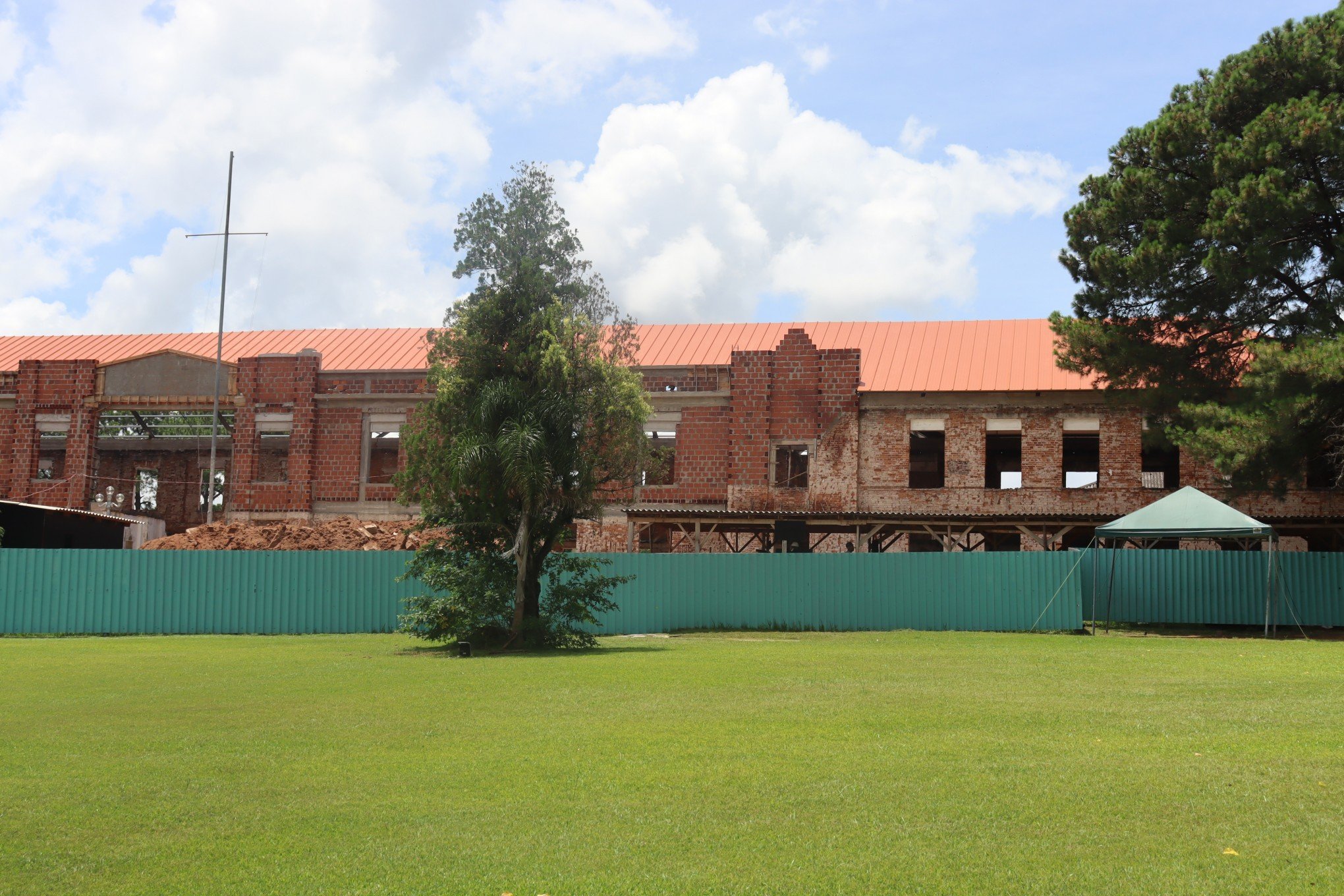 Andamento das obras do prÃ©dio de comando do 19Âº BIMtz