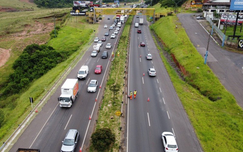 Obras da terceira pista da BR-116 avanÃ§am em Novo Hamburgo, causando congestionamentos