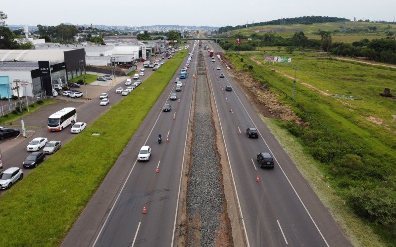 Obras da terceira pista da BR-116 avanÃ§am em Novo Hamburgo, causando congestionamentos