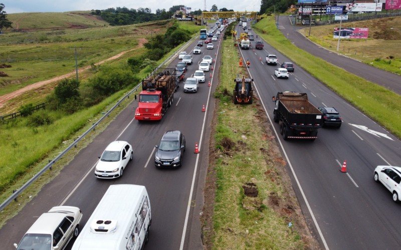 Obras da terceira pista da BR-116 avanÃ§am em Novo Hamburgo, causando congestionamentos