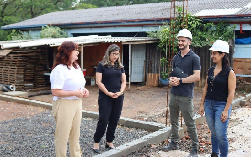 Vistoria de obras nas escolas municipais de Novo Hamburgo