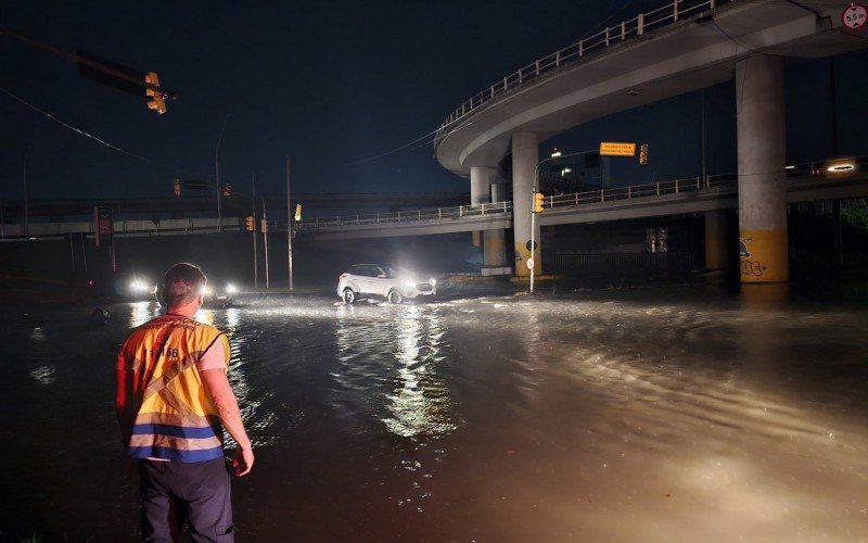 Estragos em Porto Alegre 