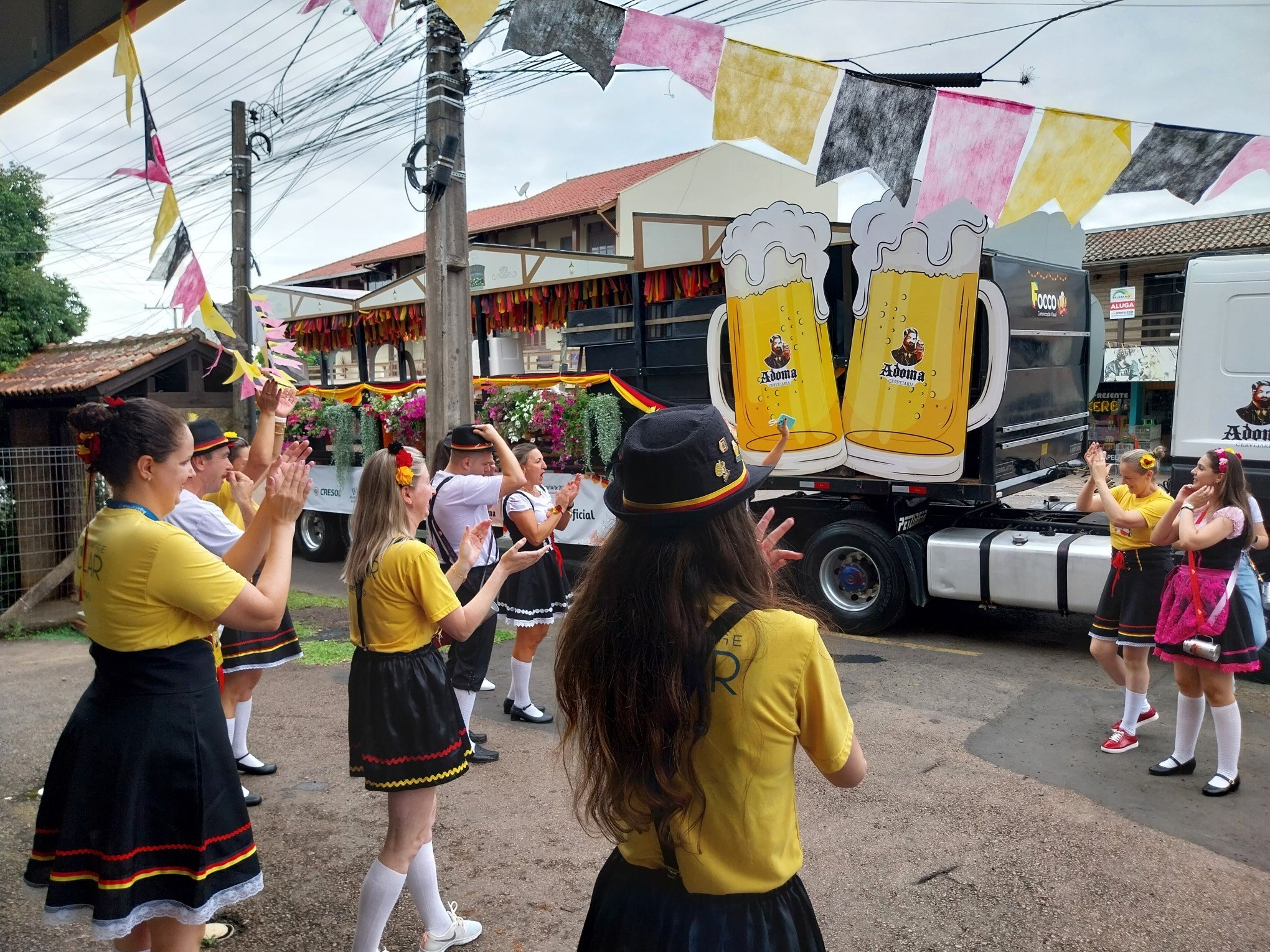 AONDE IR: Kerb, Festa da Melancia e feiras de adoção estão entre as atrações do fim de semana pela região