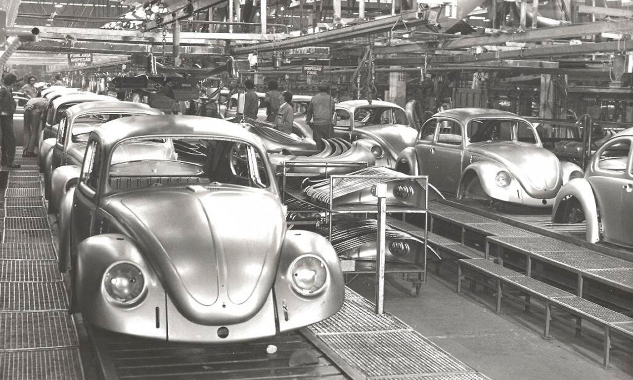 FUSCA: Há exatos 65 anos icônico veículo da Volkswagen se tornava 100% brasileiro
