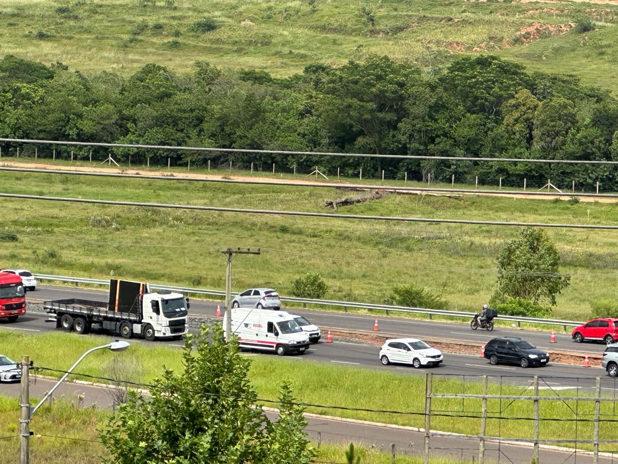 TRÂNSITO: BR-116 registra diversos pontos de congestionamento nesta segunda-feira; confira os locais