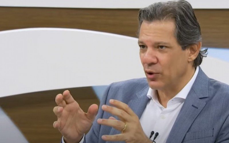 Ministro Fernando Haddad participou do Roda Viva nesta segunda | abc+