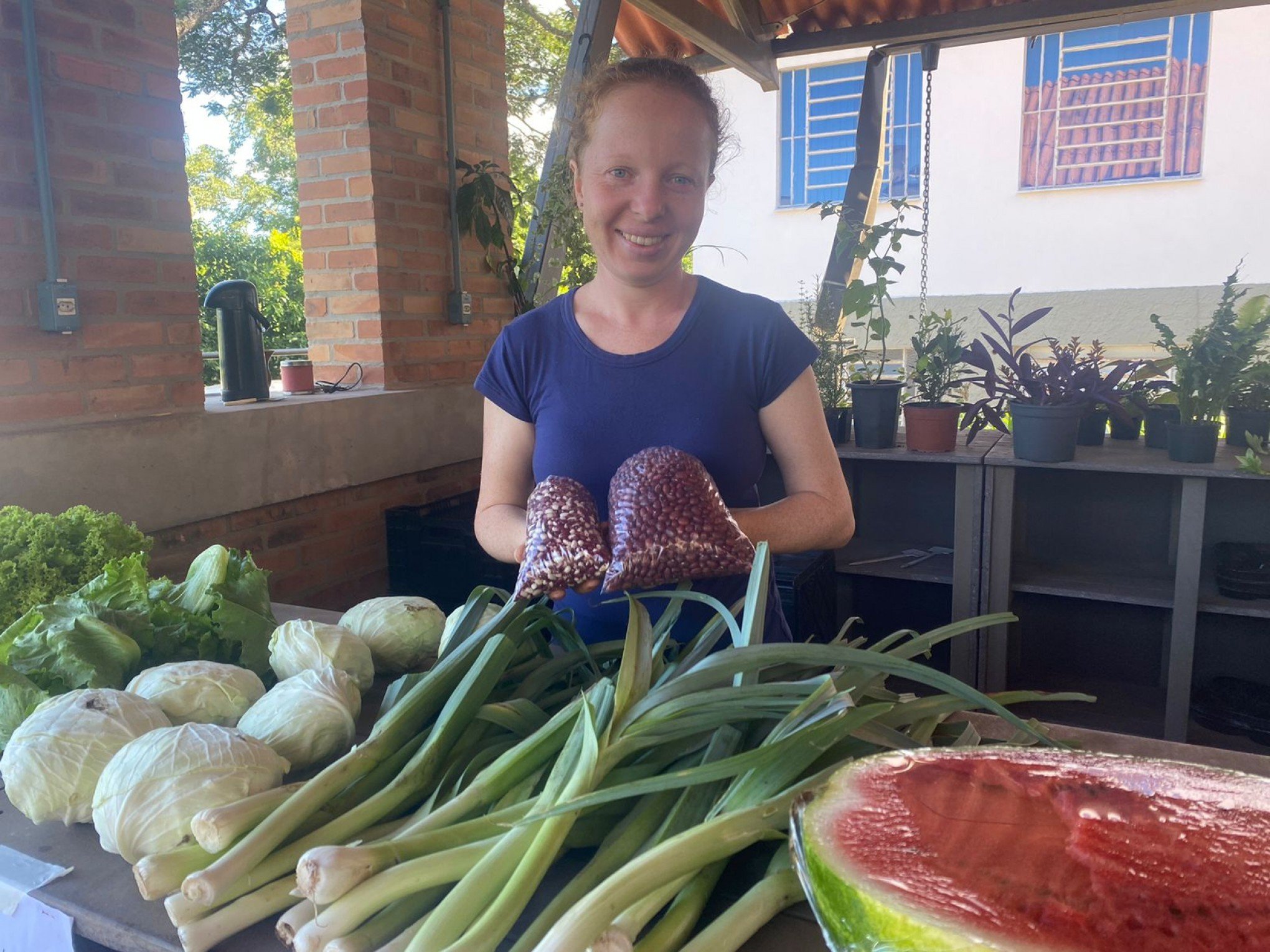 Produtora rural da Feira do Produtor de Dois Irmãos, Vanessa Graeff, de 30 anos.   | abc+