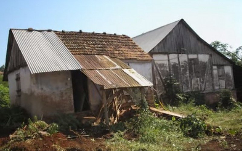 Era comum que casas enxaimel tivessem um anexo, onde ficava a cozinha | abc+