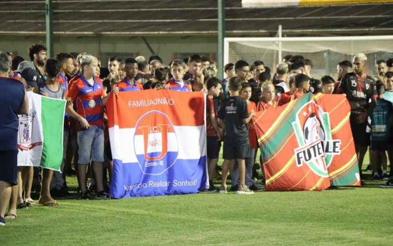 Abertura da 5Âª Copa Pequeno Gigante