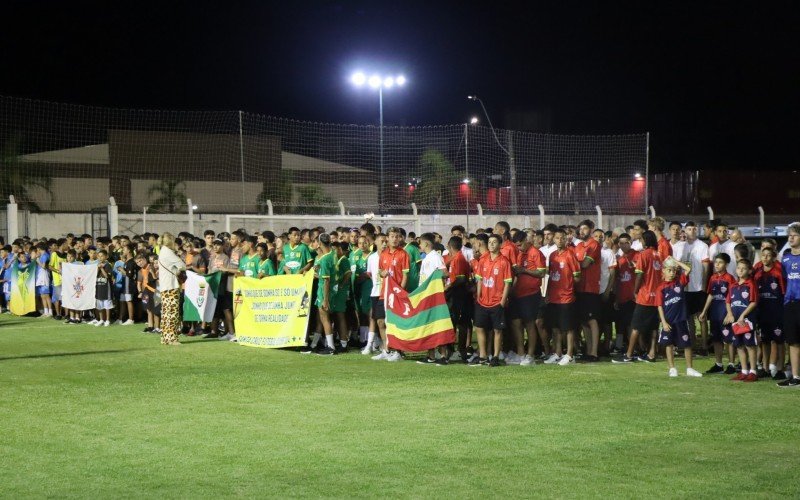 Abertura da 5Âª Copa Pequeno Gigante