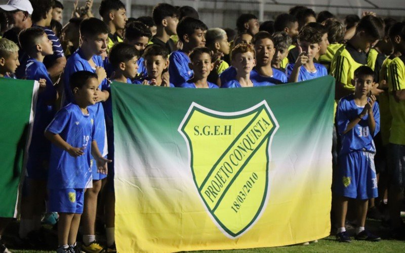 Abertura da 5Âª Copa Pequeno Gigante