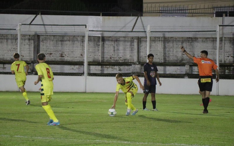 Abertura da 5Âª Copa Pequeno Gigante