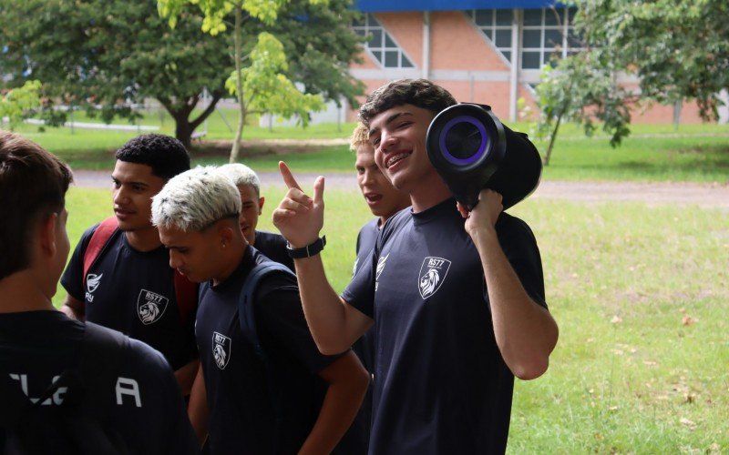 Barrense com sua trilha sonora