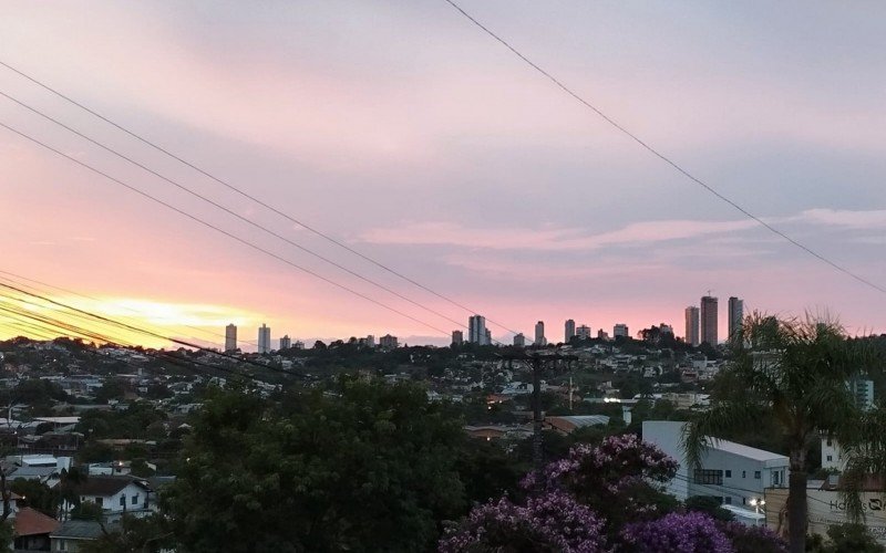 Em Campo Bom, temperatura era de 21,6ºC no começo da noite deste domingo (28) | abc+