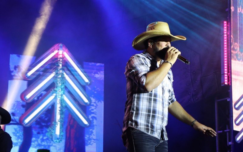 Show de Fernando e Sorocaba em Campo Bom