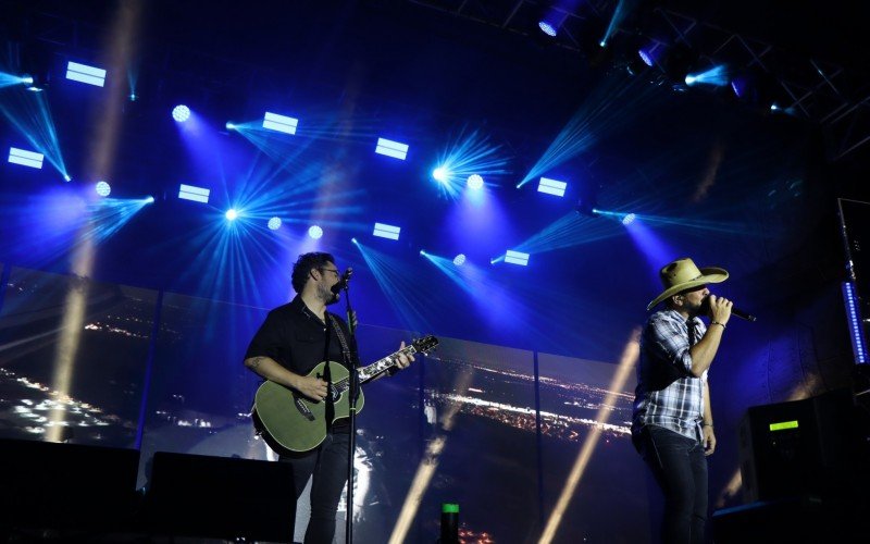 Show de Fernando e Sorocaba em Campo Bom