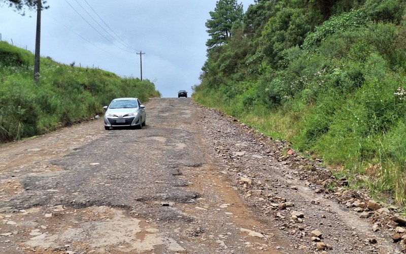 Estrada estÃ¡ em condiÃ§Ãµes precÃ¡rias de conservaÃ§Ã£o em trecho com cerca de 30 km de extensÃ£o