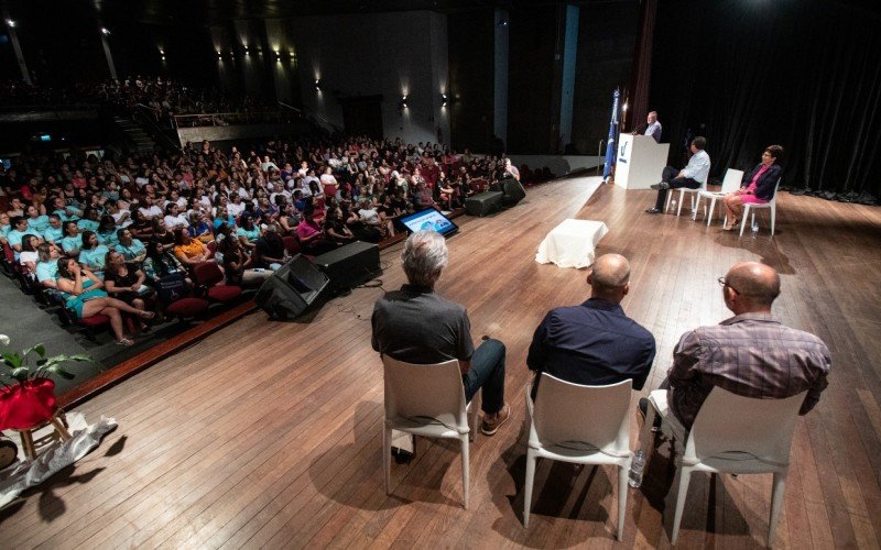 A abertura ocorreu no Anfiteatro Padre Werner, da Unisinos