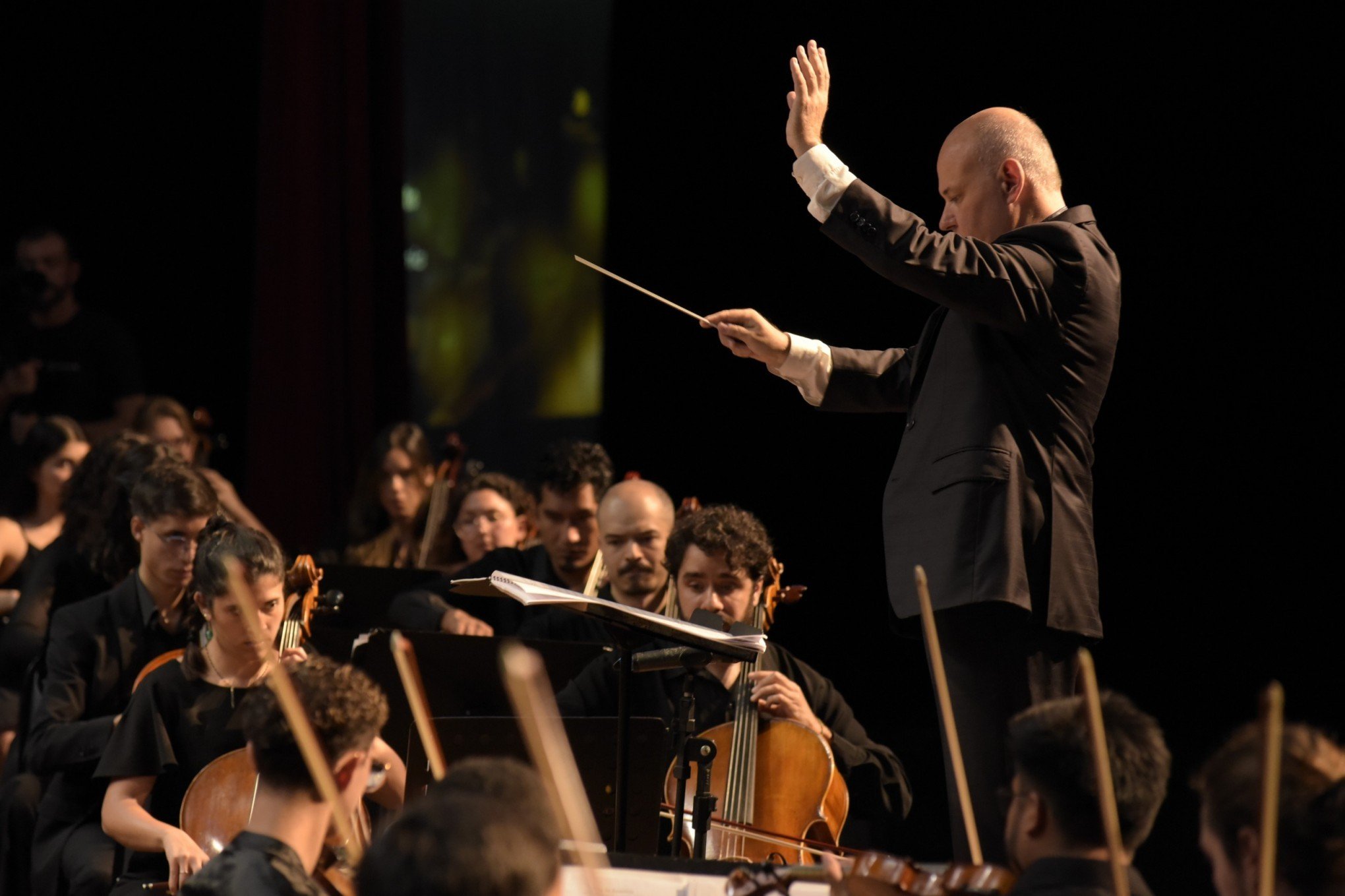 Gramado in Concert encerra com apresentação de 90 alunos de orquestra e divulga data do evento de 2025