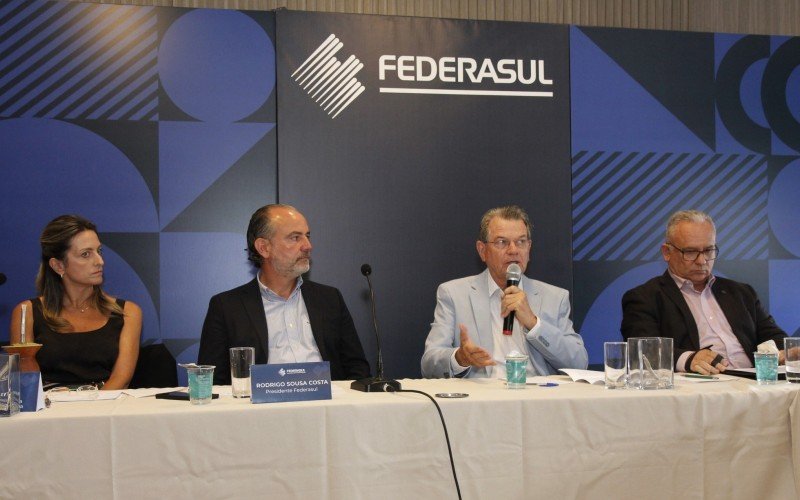 Representantes de entidades debatem sobre decreto de Eduardo Leite | abc+