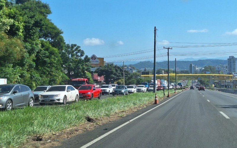 Movimento na BR-116 em Novo Hamburgo | abc+