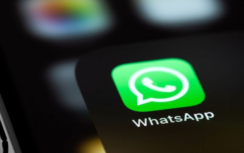 Ofensa ocorreu em grupo de WhatsApp de alunos | abc+