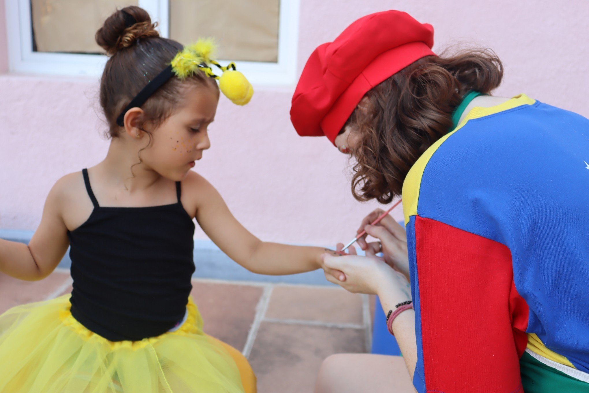 Pinturinha fez parte da programaÃ§Ã£o gratuita do carnaval e encantou a crianÃ§ada 