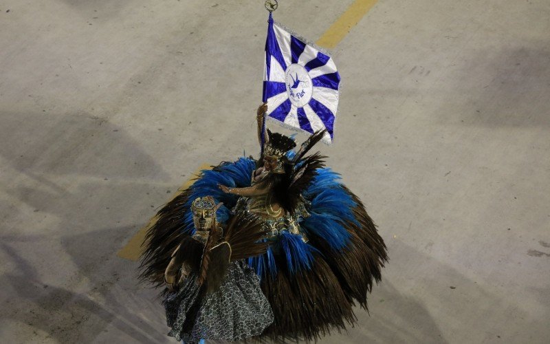 Veja imagens do desfile da Beija-Flor de NilÃ³polis na SapucaÃ­ em 11 de fevereiro de 2024