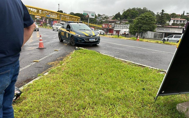 Motociclista caiu no acesso à Avenida Cel. Frederico Linck em Novo Hamburgo | abc+