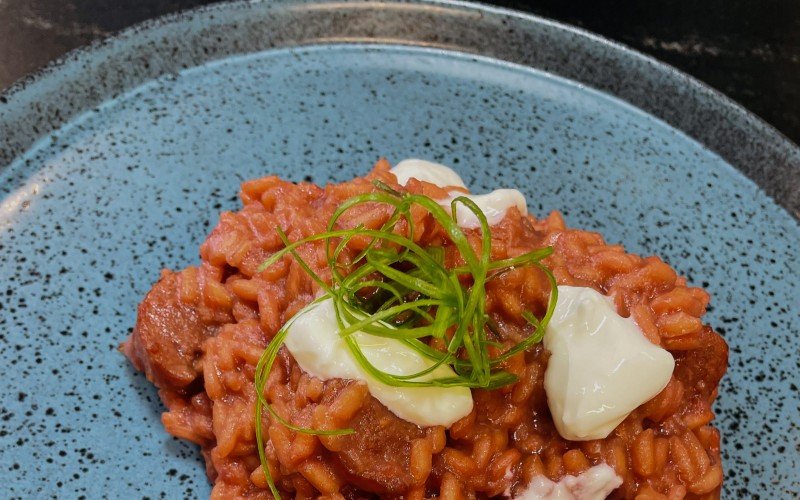 Risoto da Paixão da chef Bruna Beal Gotardo é opção para jantar romântico de Valentine’s Day