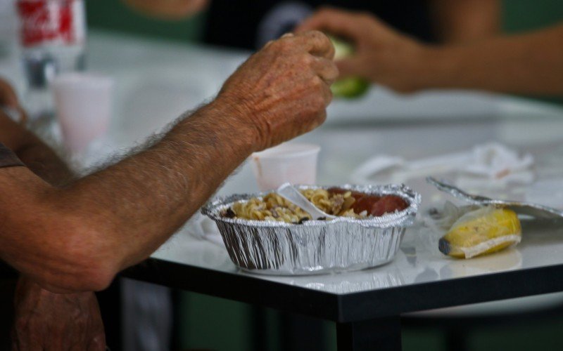 Almoço é oferecido