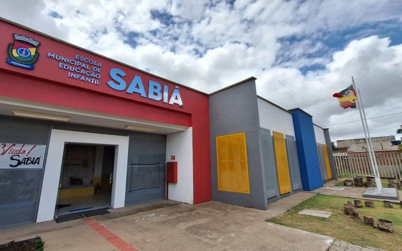 Escola de EducaÃƒÂ§ÃƒÂ£o Infantil SabiÃƒÂ¡ fica na Vila Palmeira, no bairro Santo Afonso, e foi inaugurada em setembro de 2023