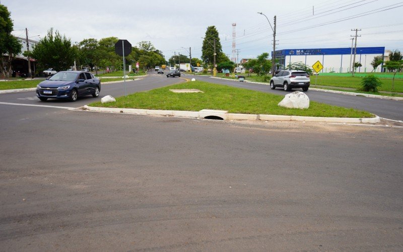 Rotatória da Avenida dos Municípios com a rua Bom Jesus | abc+