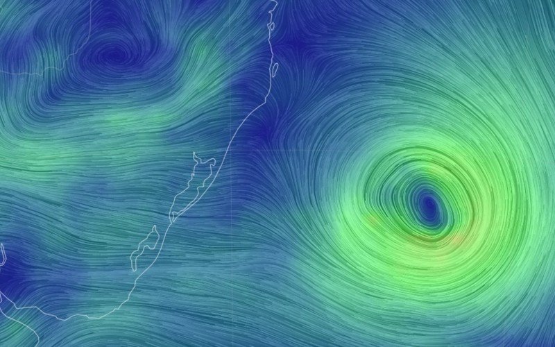 Ciclone atípico no oceano  | abc+