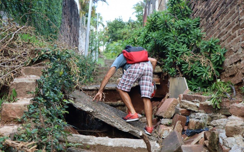 Morador precisa de muito cuidado ao passar pelo local | abc+