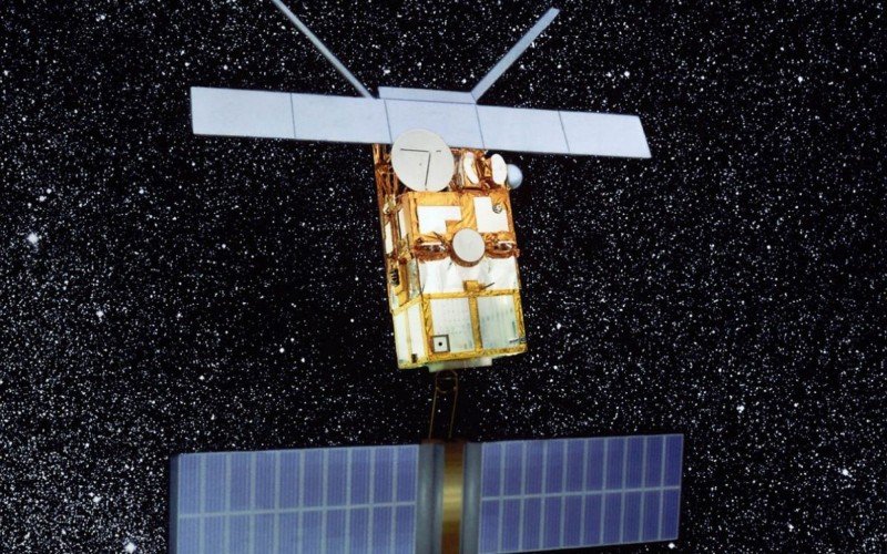 ERS-2 irá cair na Terra possivelmente nesta semana, após 29 anos no espaço | abc+